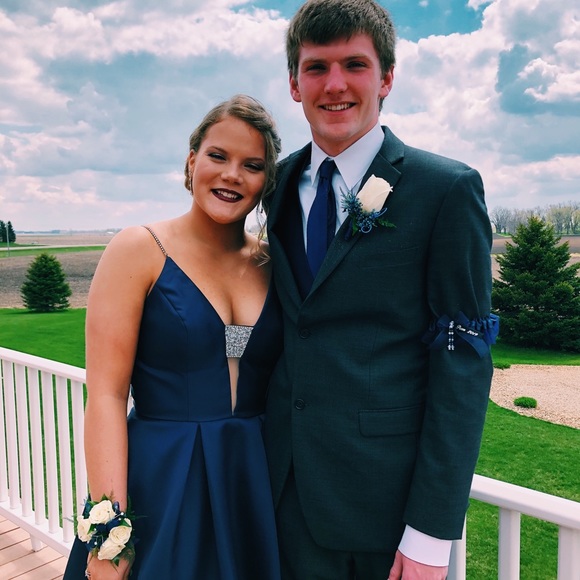 Prom Dress - Picture 5 of 6